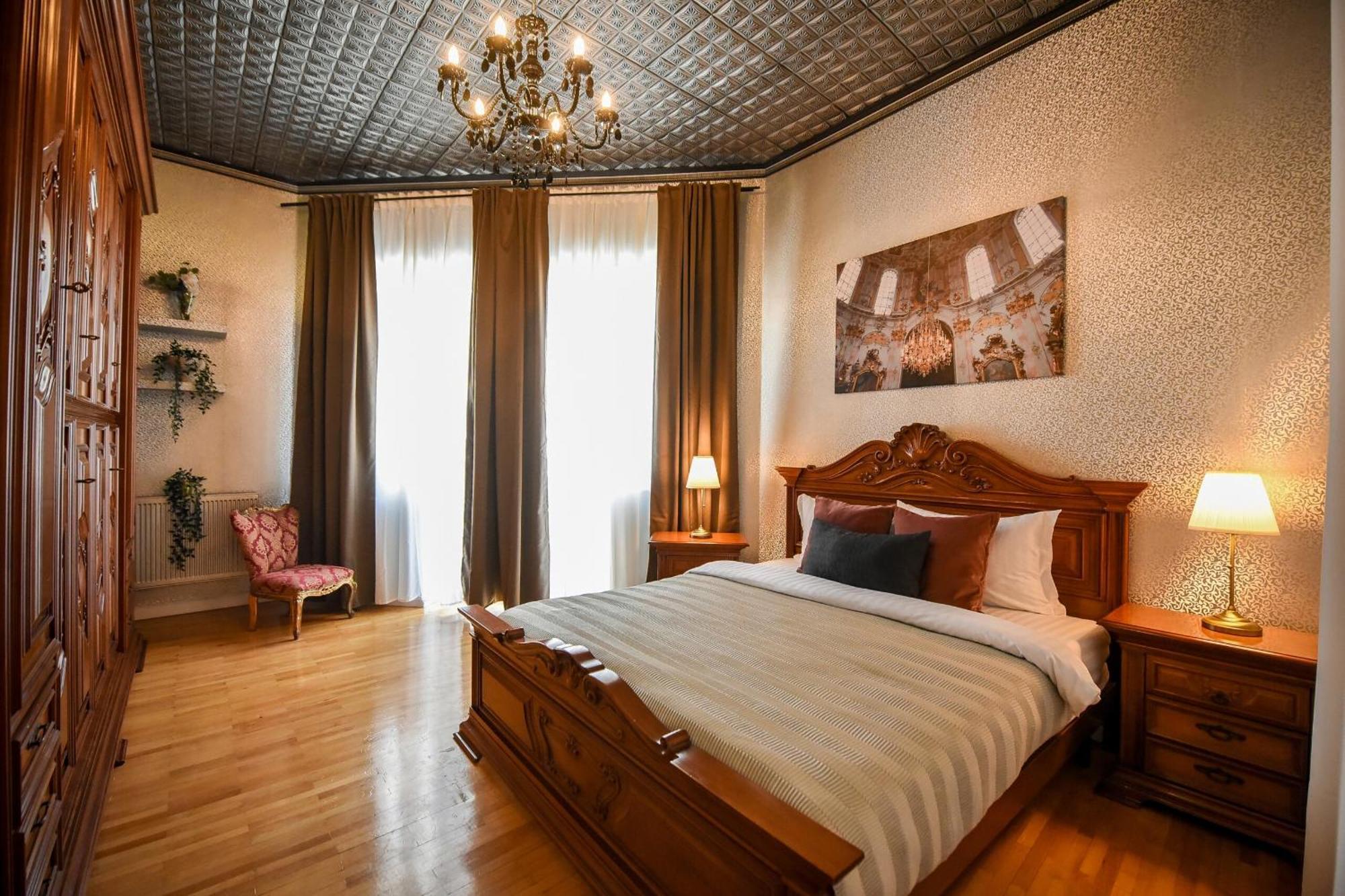 Appartamento Centrally Located 2br With Balcony & Unique Design *